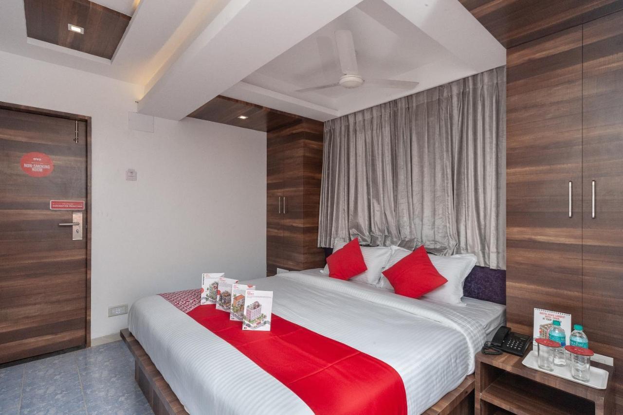 Capital O Admire Suit Hospitality Chennai Exterior photo