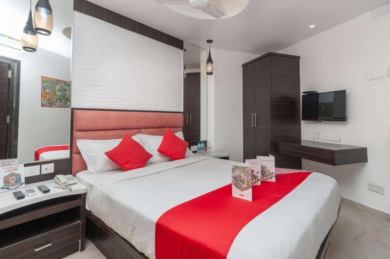 Capital O Admire Suit Hospitality Chennai Exterior photo